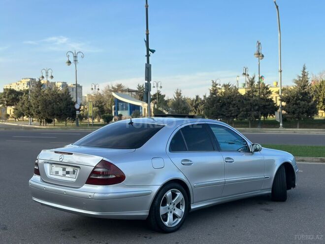 Mercedes E 220 2002, 315,455 km - 2.2 л - Bakı