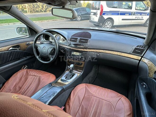 Mercedes E 220 2002, 315,455 km - 2.2 л - Bakı