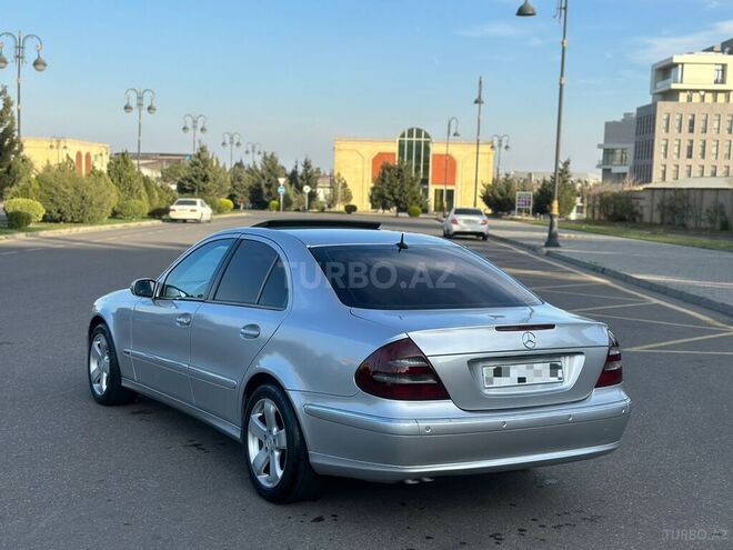 Mercedes E 220 2002, 315,455 km - 2.2 л - Bakı