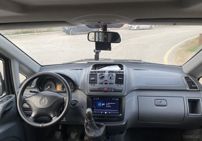 Mercedes Vito 2010, 323,000 km - 2.2 л - Bakı