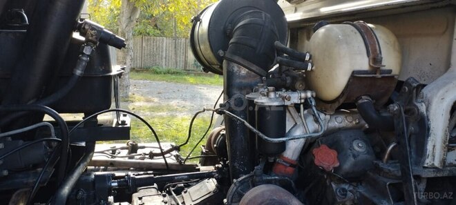 KamAz 6520 2006, 150,000 km - 11.0 l - Zaqatala