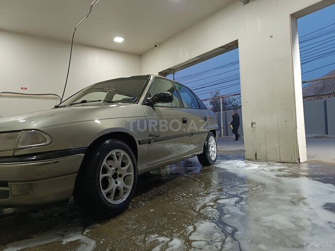 Opel Astra 1996, 312,639 km - 1.6 l - Sumqayıt