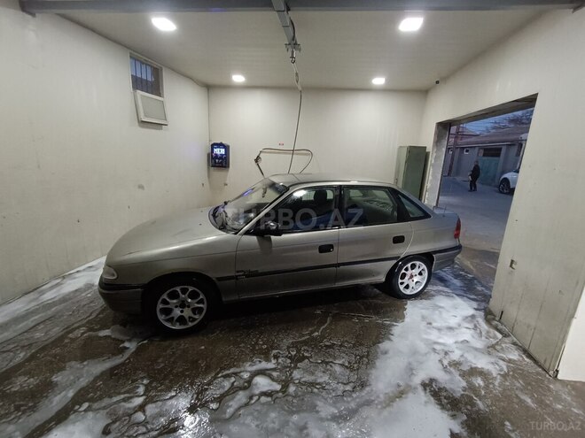 Opel Astra 1996, 312,639 km - 1.6 l - Sumqayıt
