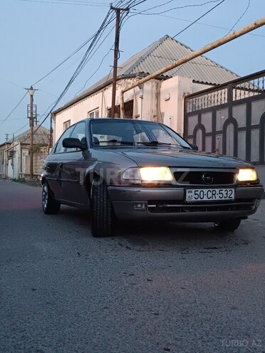 Opel Astra 1996, 312,639 km - 1.6 l - Sumqayıt