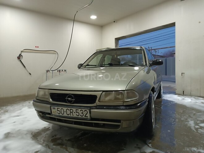 Opel Astra 1996, 312,639 km - 1.6 l - Sumqayıt