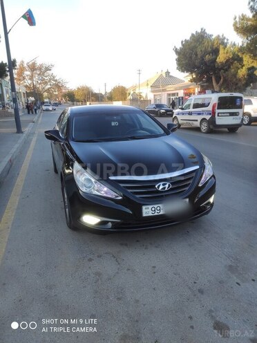 Hyundai Sonata 2013, 151,497 km - 2.0 л - Xudat