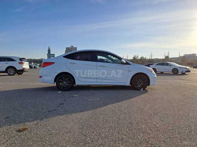 Hyundai Accent 2016, 127,000 km - 1.6 l - Bakı