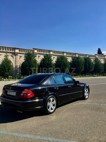 Mercedes E 240 2003, 260,000 km - 2.6 l - Gəncə