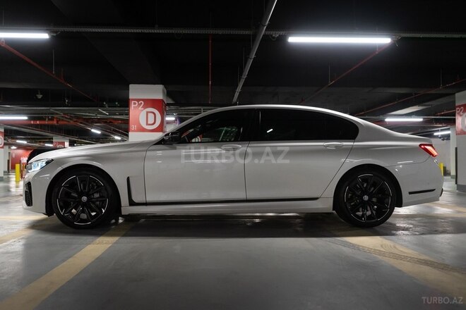 BMW 740 2017, 59,700 km - 3.0 l - Bakı