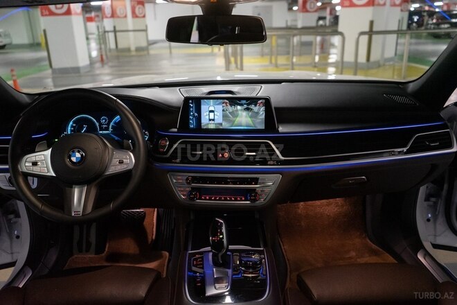 BMW 740 2017, 59,700 km - 3.0 l - Bakı