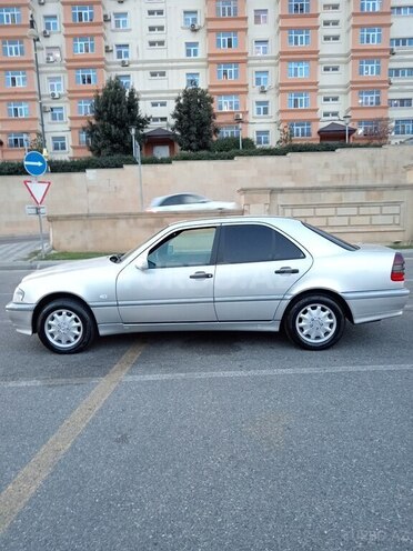 Mercedes C 200 1998, 265,354 km - 2.0 l - Bakı