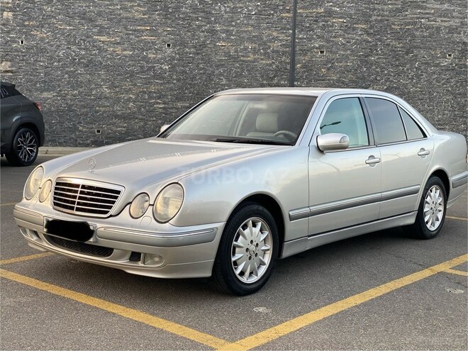 Mercedes E 280 2000, 296,000 km - 2.8 l - Bakı