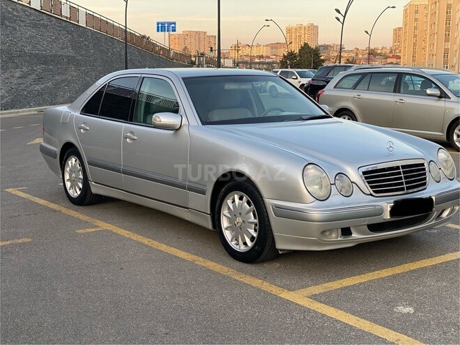 Mercedes E 280 2000, 296,000 km - 2.8 l - Bakı