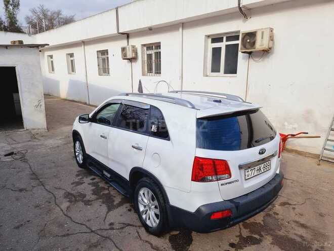 Kia Sorento 2011, 200,000 km - 2.0 л - Bakı