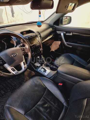 Kia Sorento 2011, 200,000 km - 2.0 л - Bakı