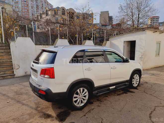Kia Sorento 2011, 200,000 km - 2.0 л - Bakı