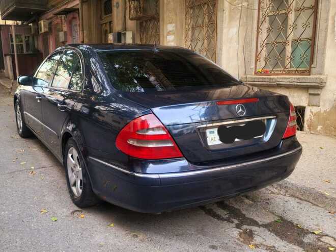 Mercedes E 220 2002, 428,310 km - 2.2 l - Bakı