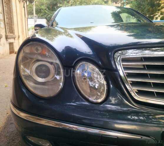 Mercedes E 220 2002, 428,310 km - 2.2 l - Bakı