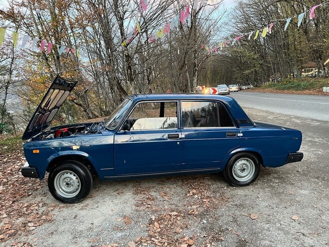 LADA (VAZ) 2107 2004, 30,648 km - 1.6 l - Quba