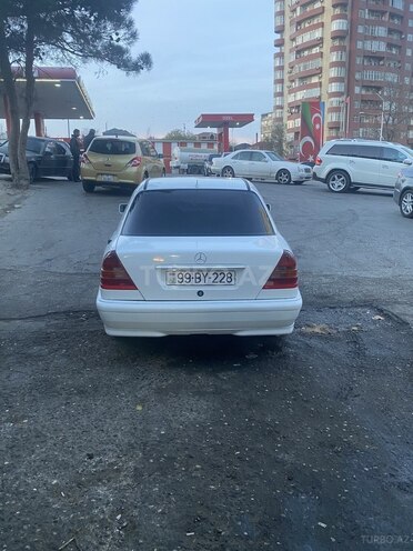 Mercedes C 180 1993, 112,120 km - 1.8 l - Bakı