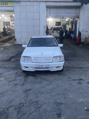 Mercedes C 180 1993, 112,120 km - 1.8 l - Bakı