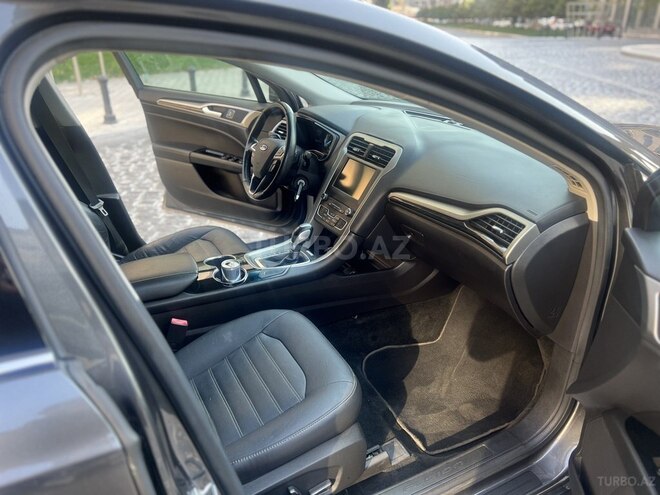 Ford Fusion 2015, 153,087 km - 2.0 л - Bakı