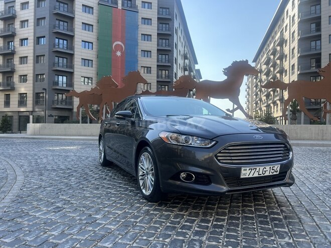 Ford Fusion 2015, 153,087 km - 2.0 л - Bakı
