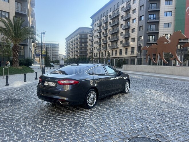 Ford Fusion 2015, 153,087 km - 2.0 л - Bakı