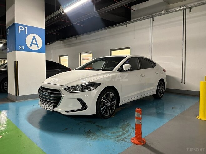 Hyundai Elantra 2015, 169,000 km - 1.6 л - Bakı