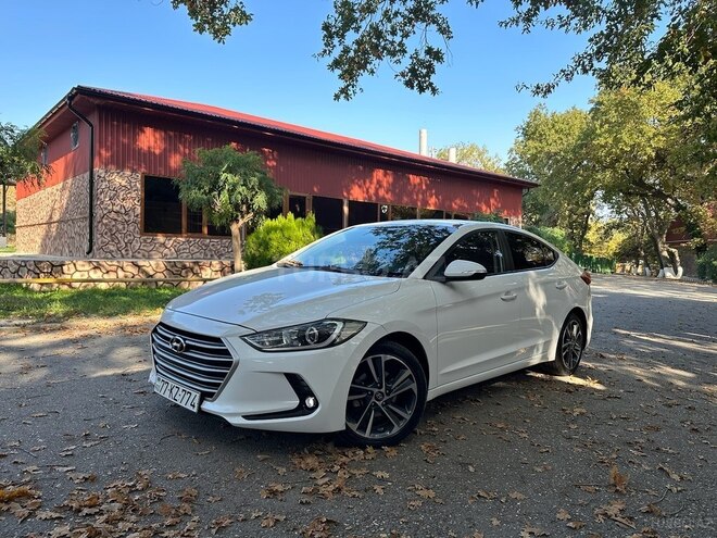 Hyundai Elantra 2015, 169,000 km - 1.6 л - Bakı