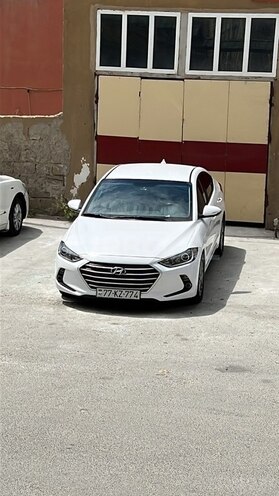 Hyundai Elantra 2015, 169,000 km - 1.6 л - Bakı