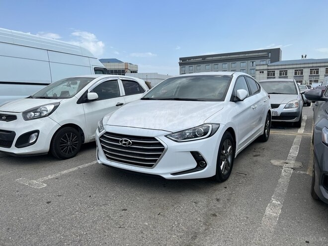 Hyundai Elantra 2015, 169,000 km - 1.6 л - Bakı