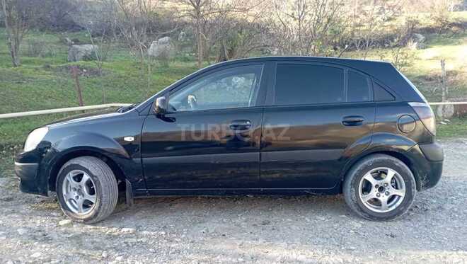 Kia Rio 2005, 265,000 km - 1.5 l - Quba
