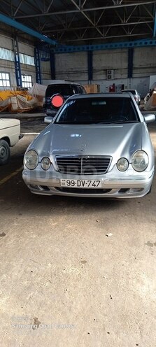 Mercedes E 320 1999, 327,000 km - 3.2 l - Bakı