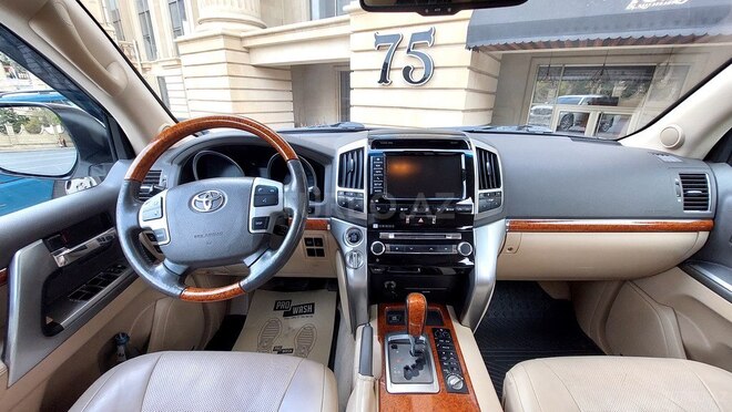 Toyota Land Cruiser 2013, 215,000 km - 4.5 l - Gəncə