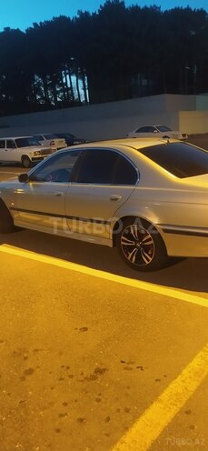BMW 523 1999, 215,000 km - 2.5 l - Sumqayıt