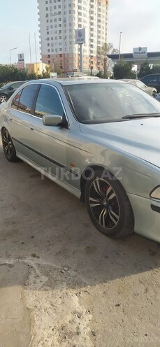 BMW 523 1999, 215,000 km - 2.5 l - Sumqayıt