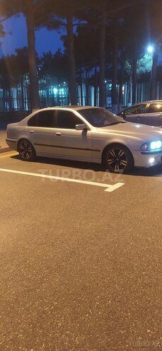 BMW 523 1999, 215,000 km - 2.5 l - Sumqayıt