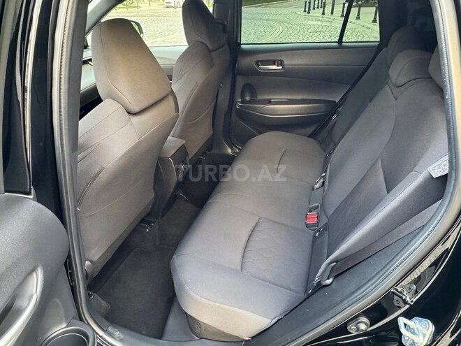Toyota Corolla Cross 2022, 22,000 km - 2.0 л - Bakı