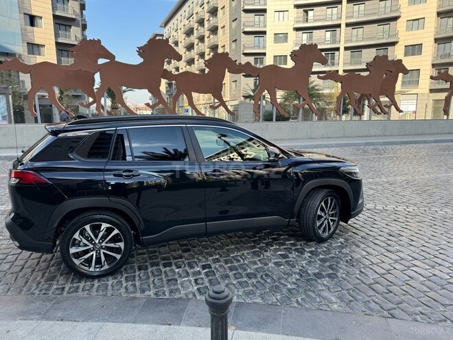 Toyota Corolla Cross 2022, 22,000 km - 2.0 л - Bakı