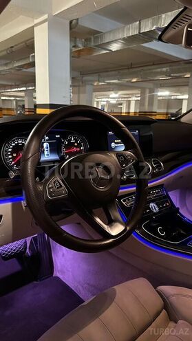 Mercedes E 220 2016, 195,000 km - 2.2 l - Bakı