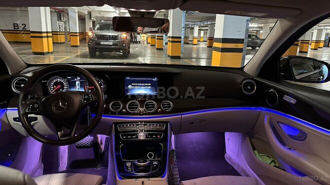 Mercedes E 220 2016, 195,000 km - 2.2 l - Bakı