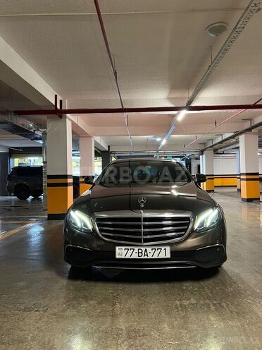 Mercedes E 220 2016, 195,000 km - 2.2 l - Bakı