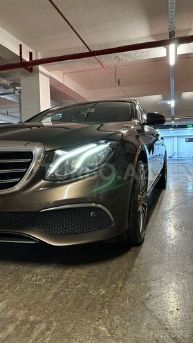Mercedes E 220 2016, 195,000 km - 2.2 l - Bakı