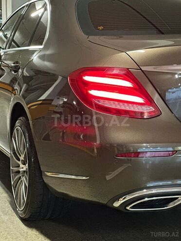 Mercedes E 220 2016, 195,000 km - 2.2 l - Bakı