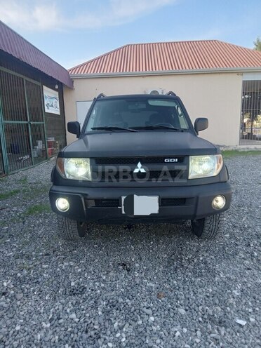 Mitsubishi Pajero io 2004, 207,667 km - 2.0 л - Ağcabədi