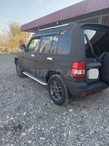 Mitsubishi Pajero io 2004, 207,667 km - 2.0 л - Ağcabədi