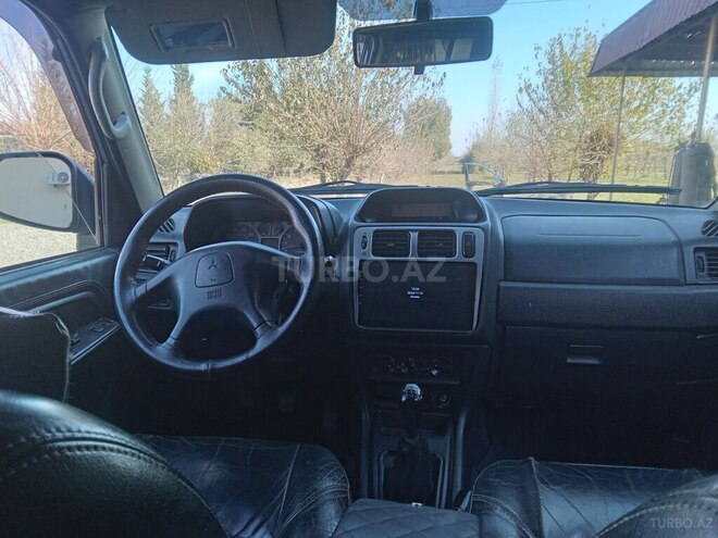 Mitsubishi Pajero io 2004, 207,667 km - 2.0 л - Ağcabədi
