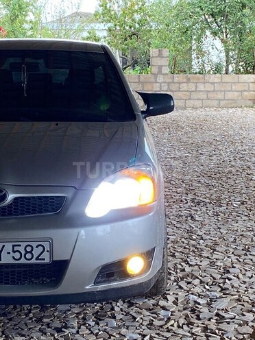 Toyota Corolla 2005, 290,000 km - 1.4 l - Hacıqabul