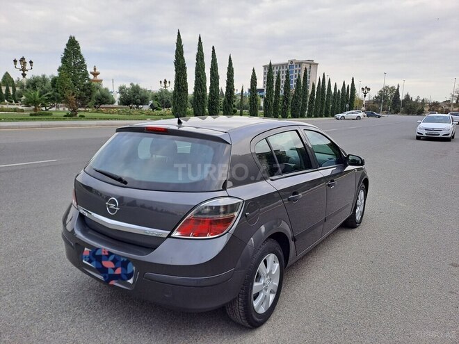 Opel Astra 2009, 240,000 km - 1.4 l - Gəncə